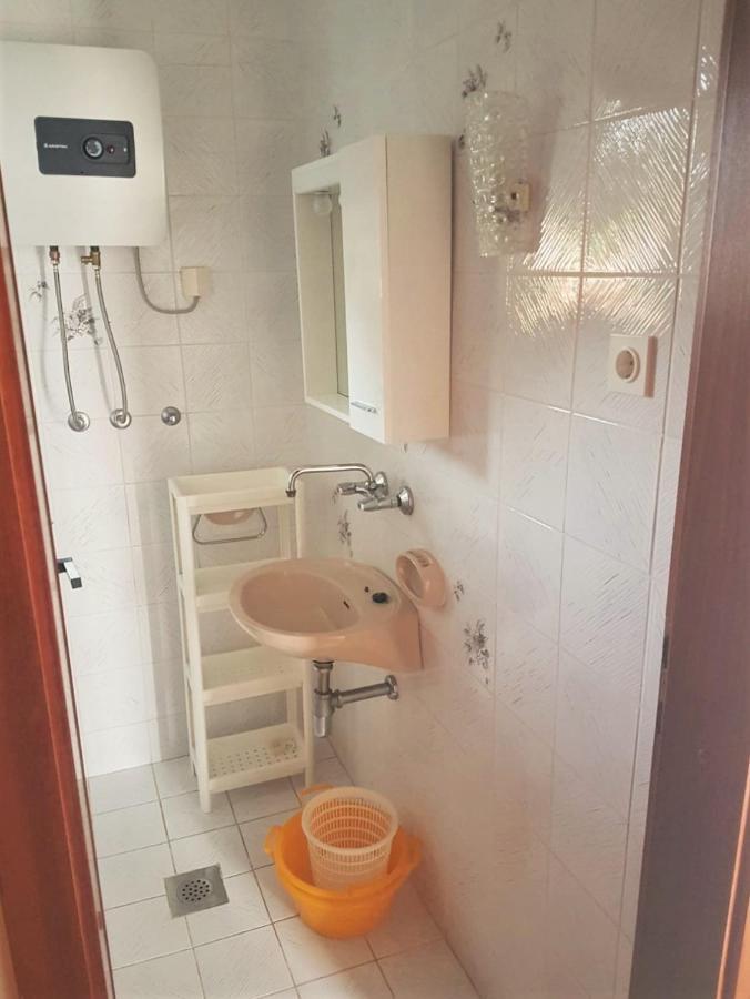 Apartments Marta Rogoznica  Bagian luar foto