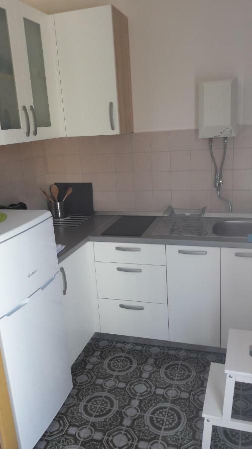 Apartments Marta Rogoznica  Bagian luar foto